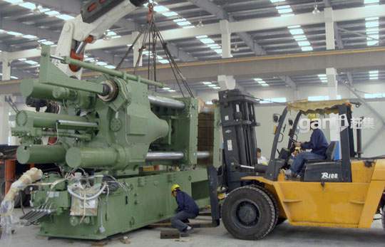 上海机器安装价格_供应鸿兴机器安装公司机器